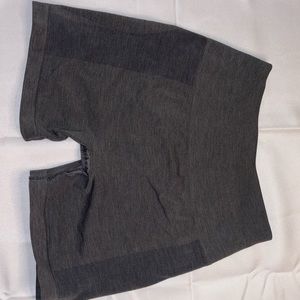 Alphalete Amplify Short 4.5”